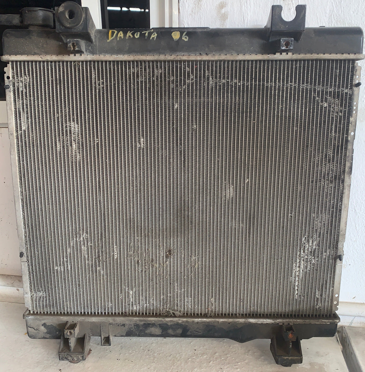 Radiador Dodge Dakota 3.7 2006 2011