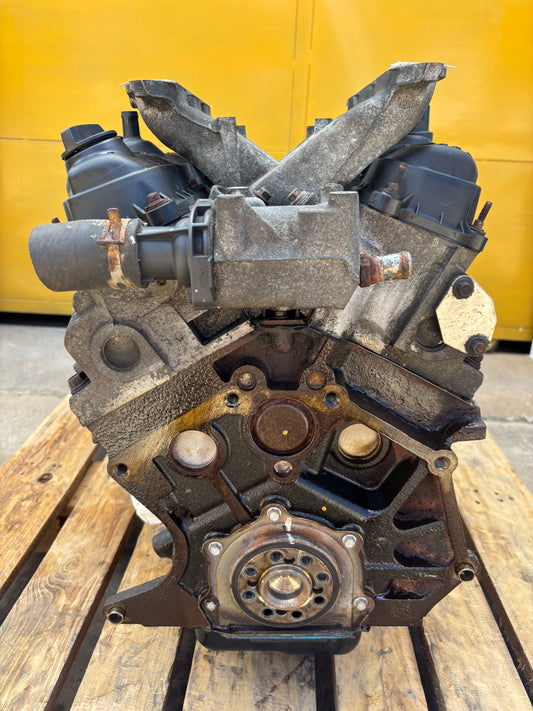 Motor 7/8 Dodge Caravan 2003 2007 3.3L