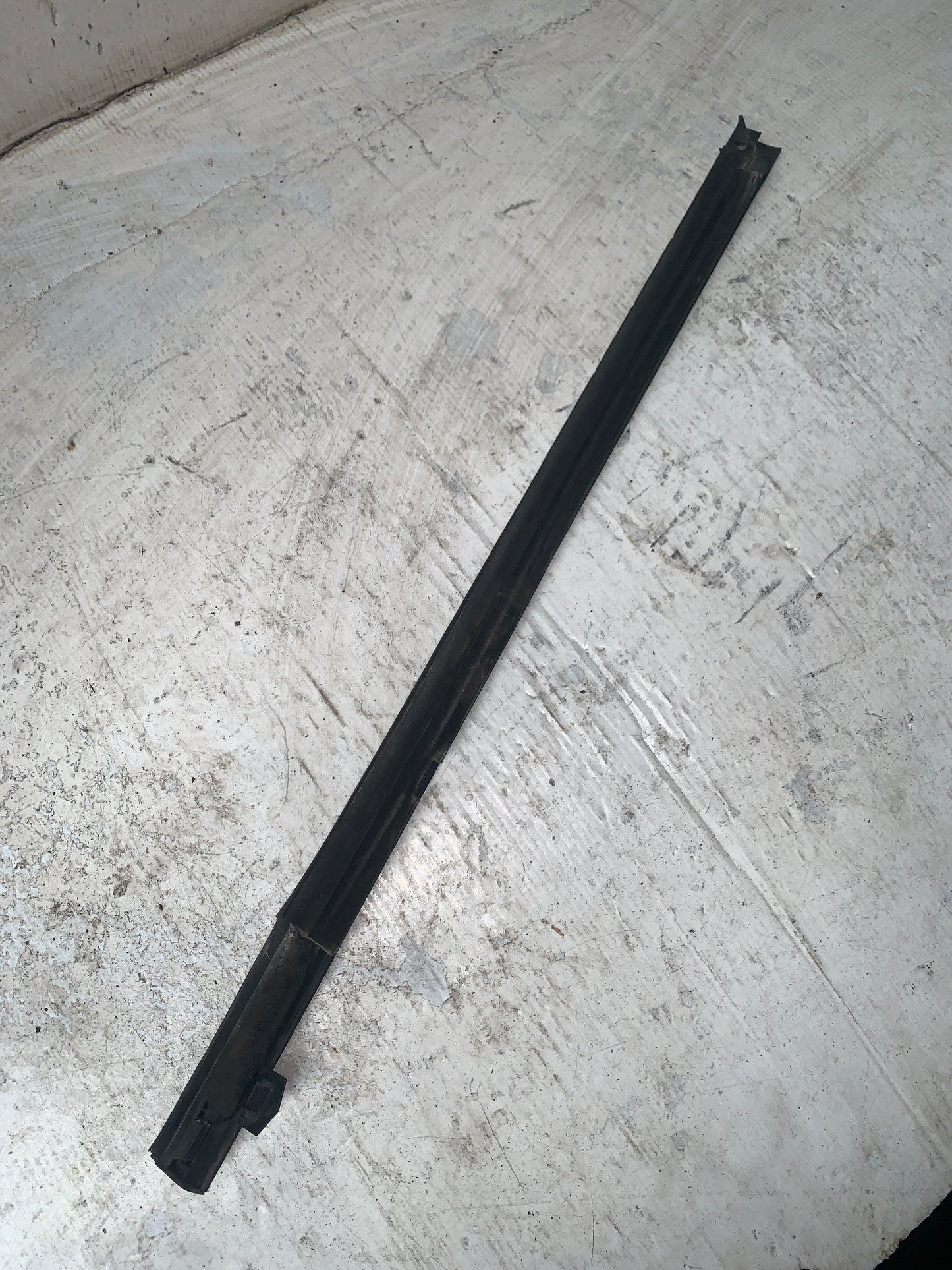 Cepillo Lamevidrio Interno Ford Explorer Eddie Bauer 2006 2010 Sportrack