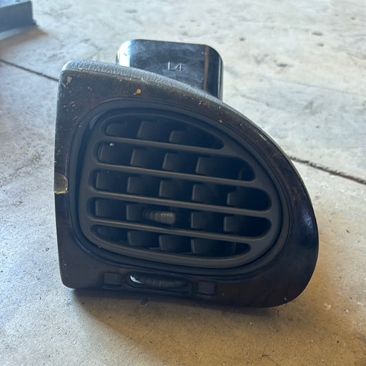 Rejilla Aire Lateral Chevrolet TrailBlazer