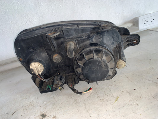 Faro Hyundai Santa Fe 2000 2006