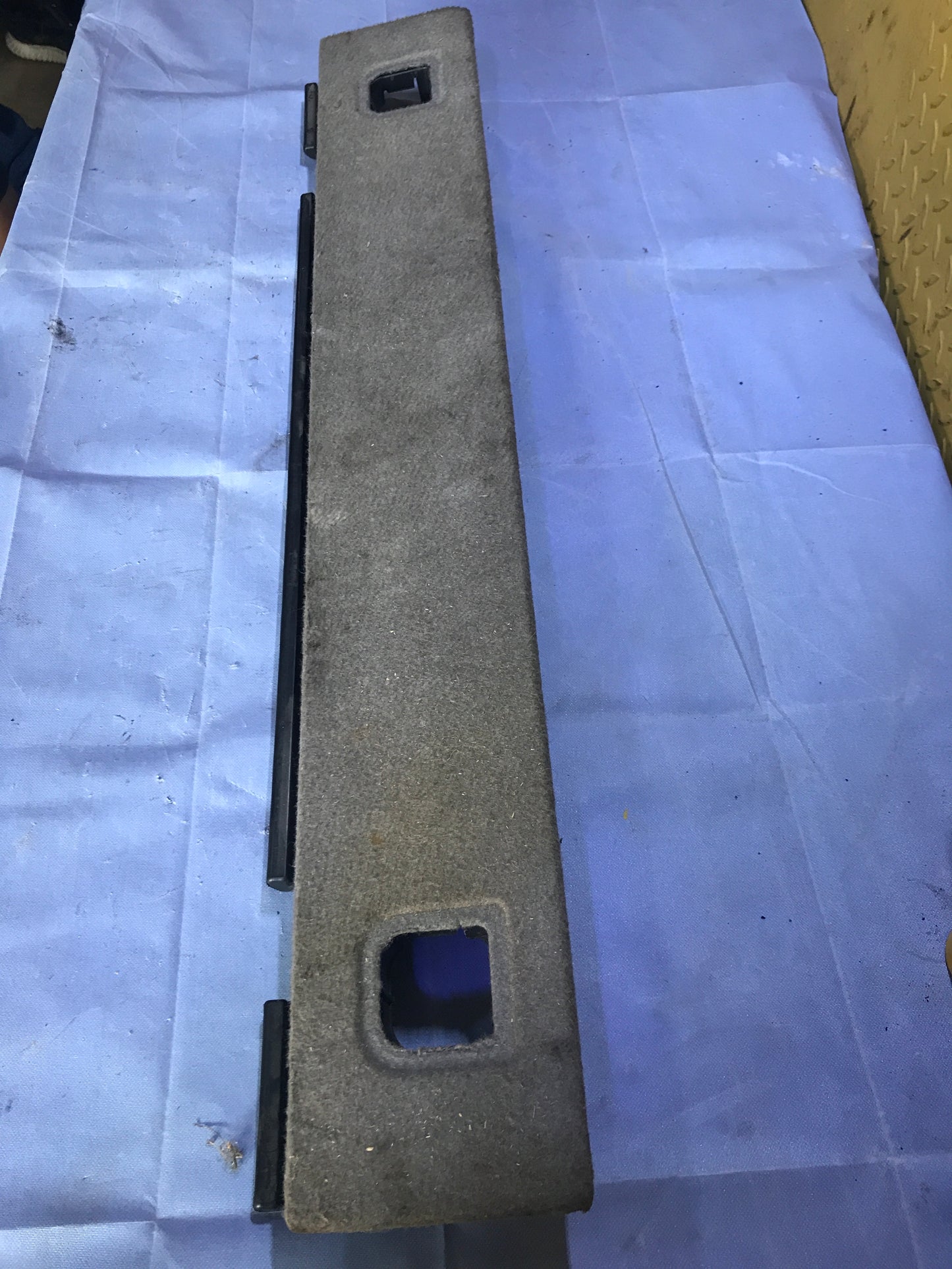 Plancha Accesorios Maleta Toyota 4Runner 2005