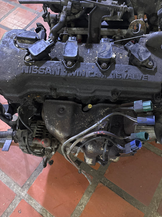 Motor 7/8 Nissan Sentra B15 1.8L MR18DE