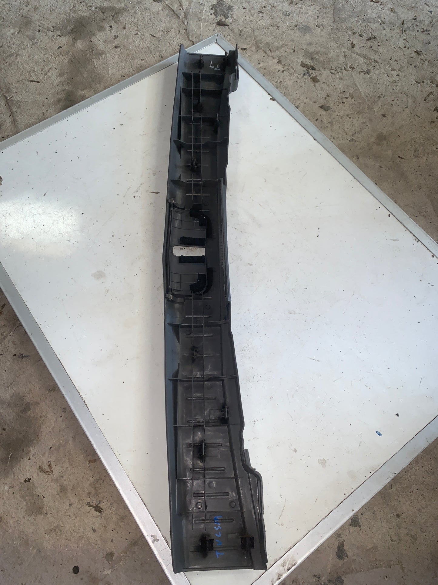 Embellecedor Inferior Maleta Hyundai Tucson 2005 2010