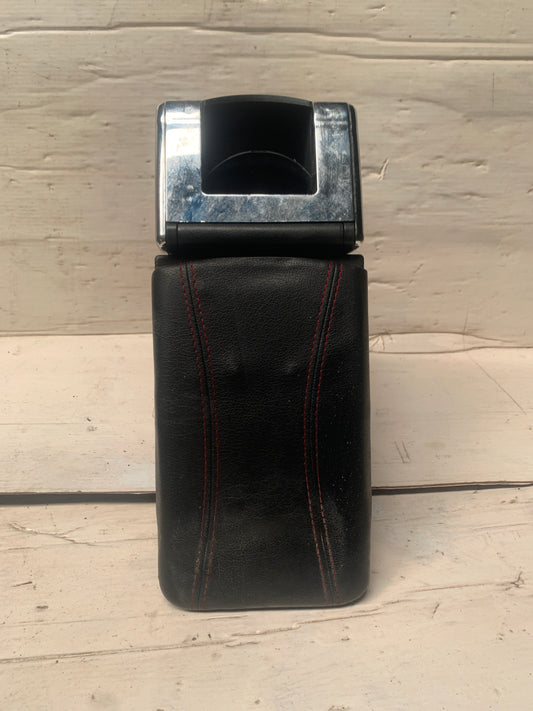 Consola Apoya Brazo Toyota Yaris 2000 2005 RS