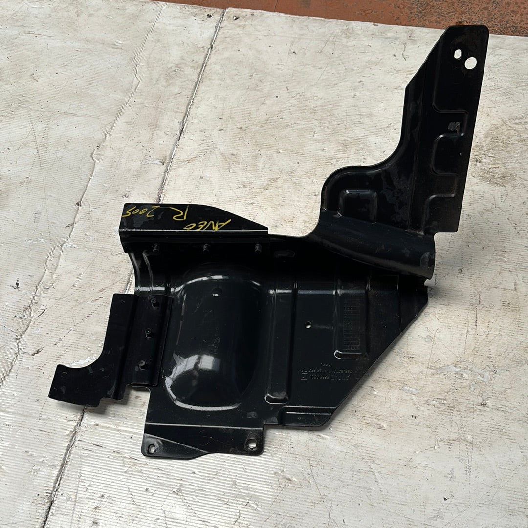 Guardabarro Guardapolvo Motor Chevrolet Aveo