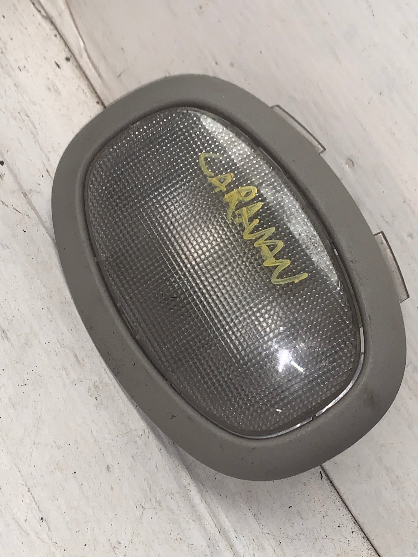 Lampara Luz Techo Central Maleta Dodge Caravan Town Country 3.3