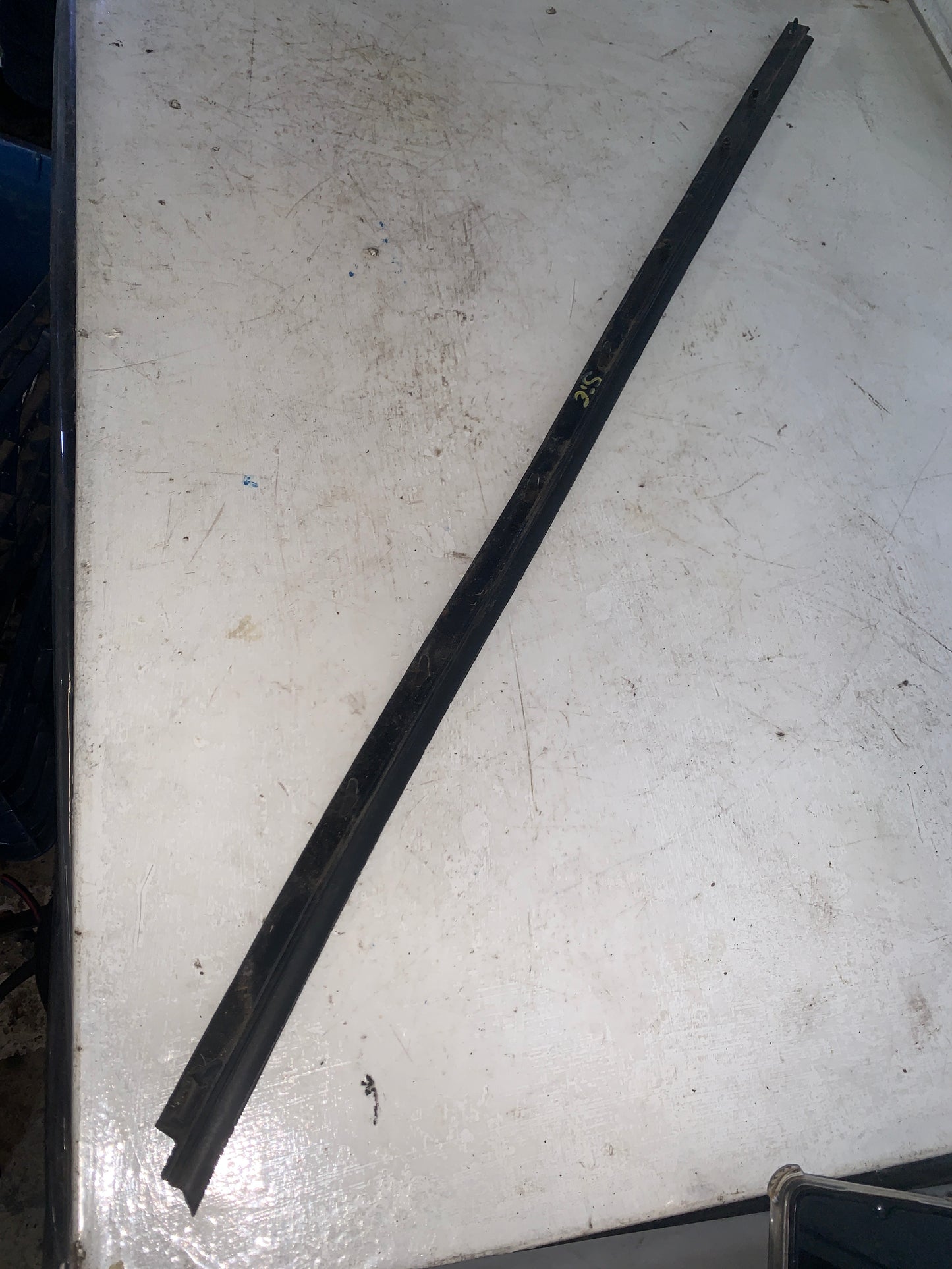Cepillo Lamevidrio Toyota Sienna Interno 1998 2004