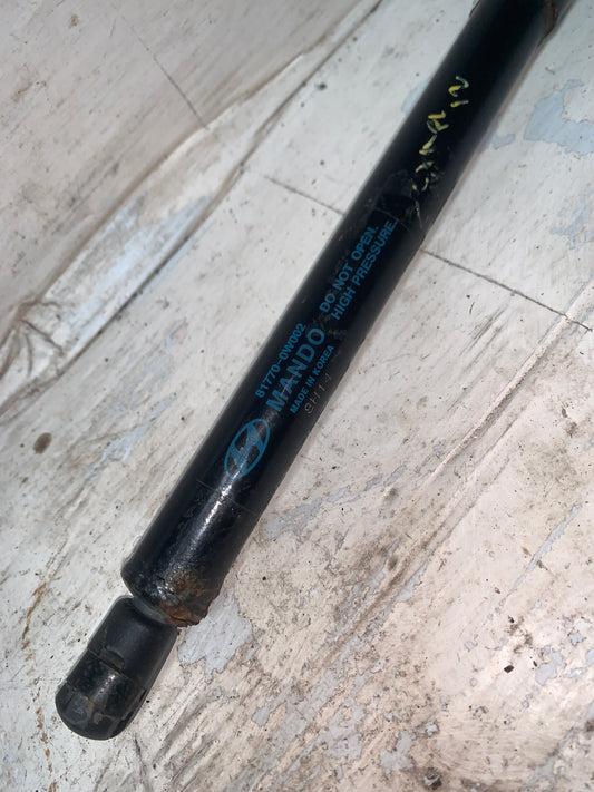 Gato Amortiguador Compuerta Hyundai Santa Fe 2001 2005