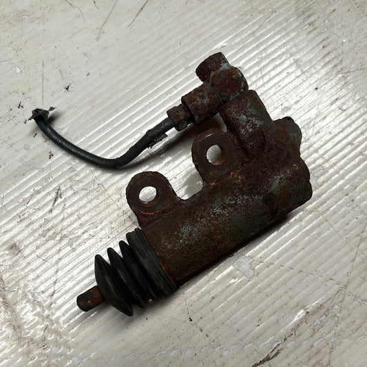 Bombin Inferior Toyota Yaris 2007