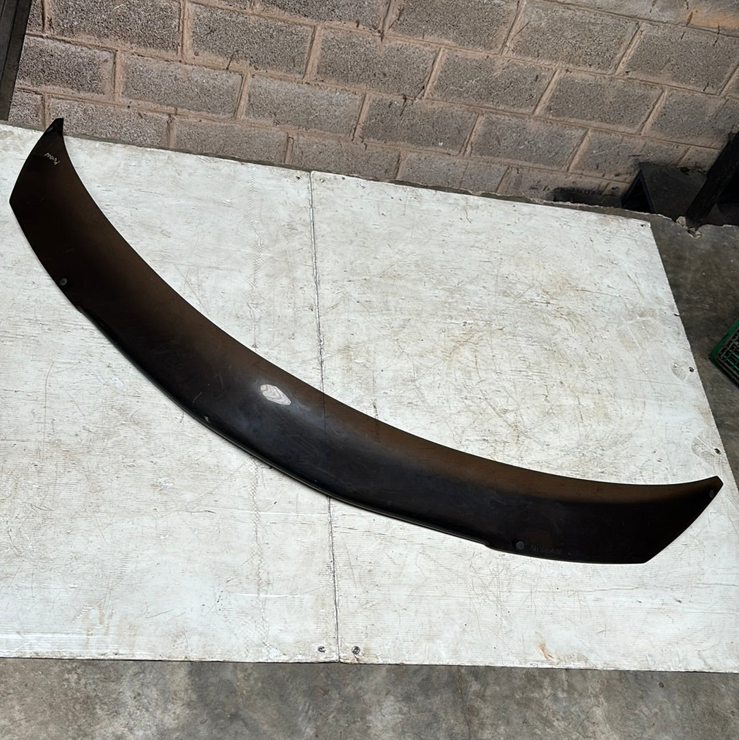 Embellecedor Capot Nissan Murano