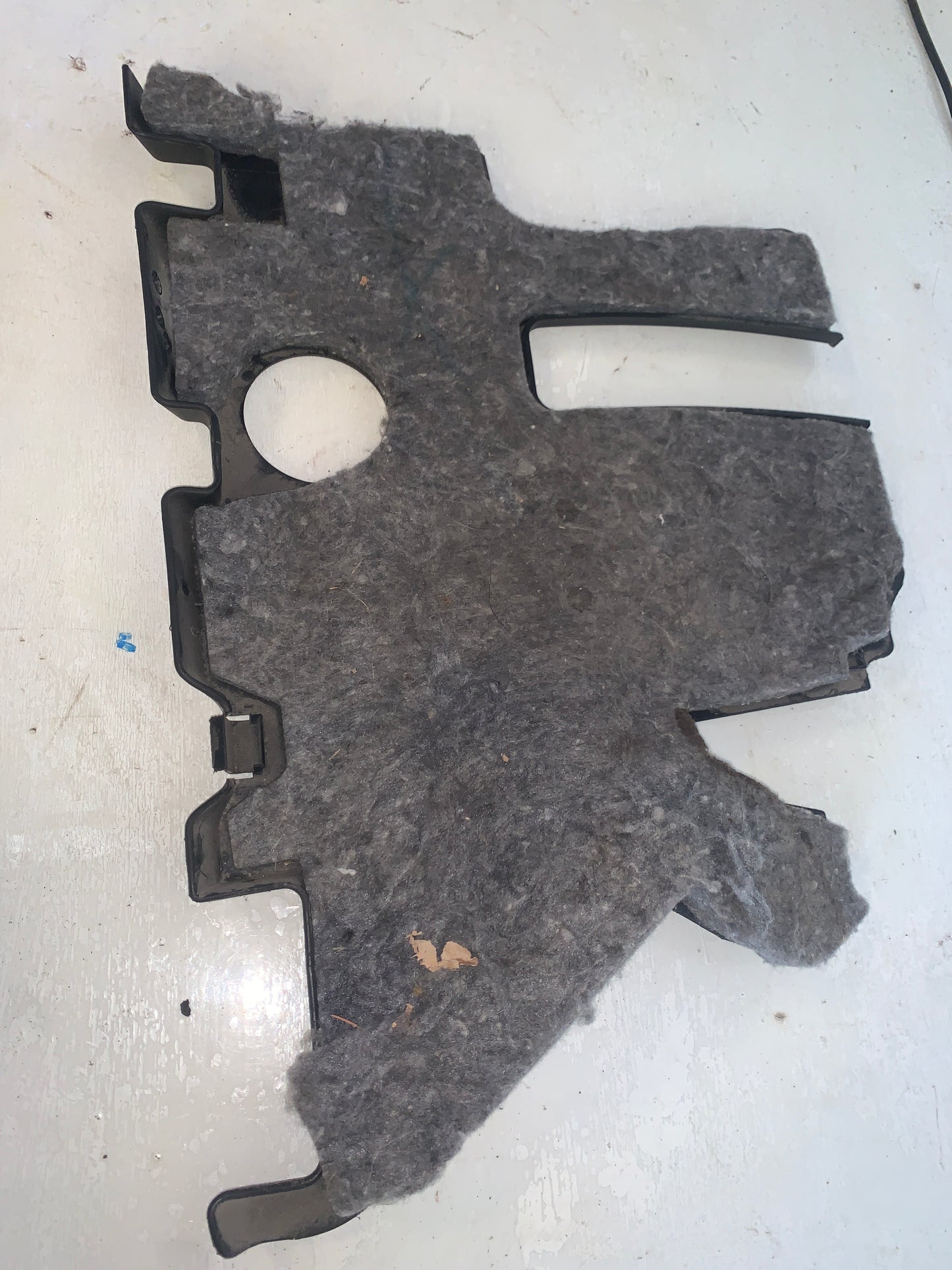 Panel Caña Inferior Volante Jeep Liberty KJ 2002 2006