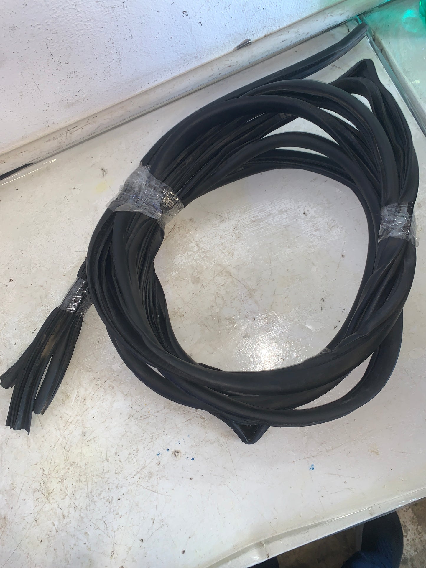 Goma Marco Carrocería Mazda6