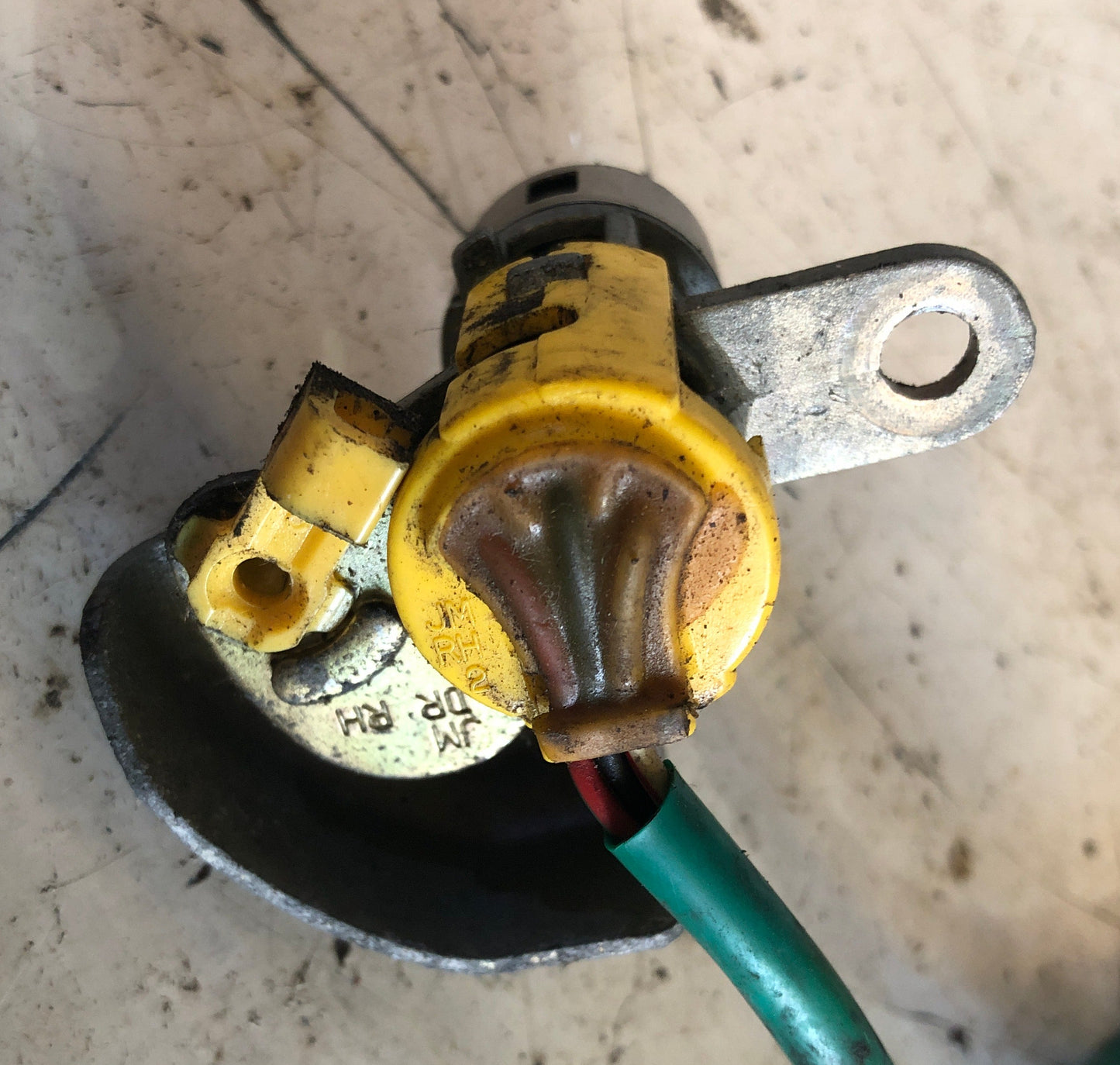 Cilindro Manilla Hyundai Tucson 2005 2010