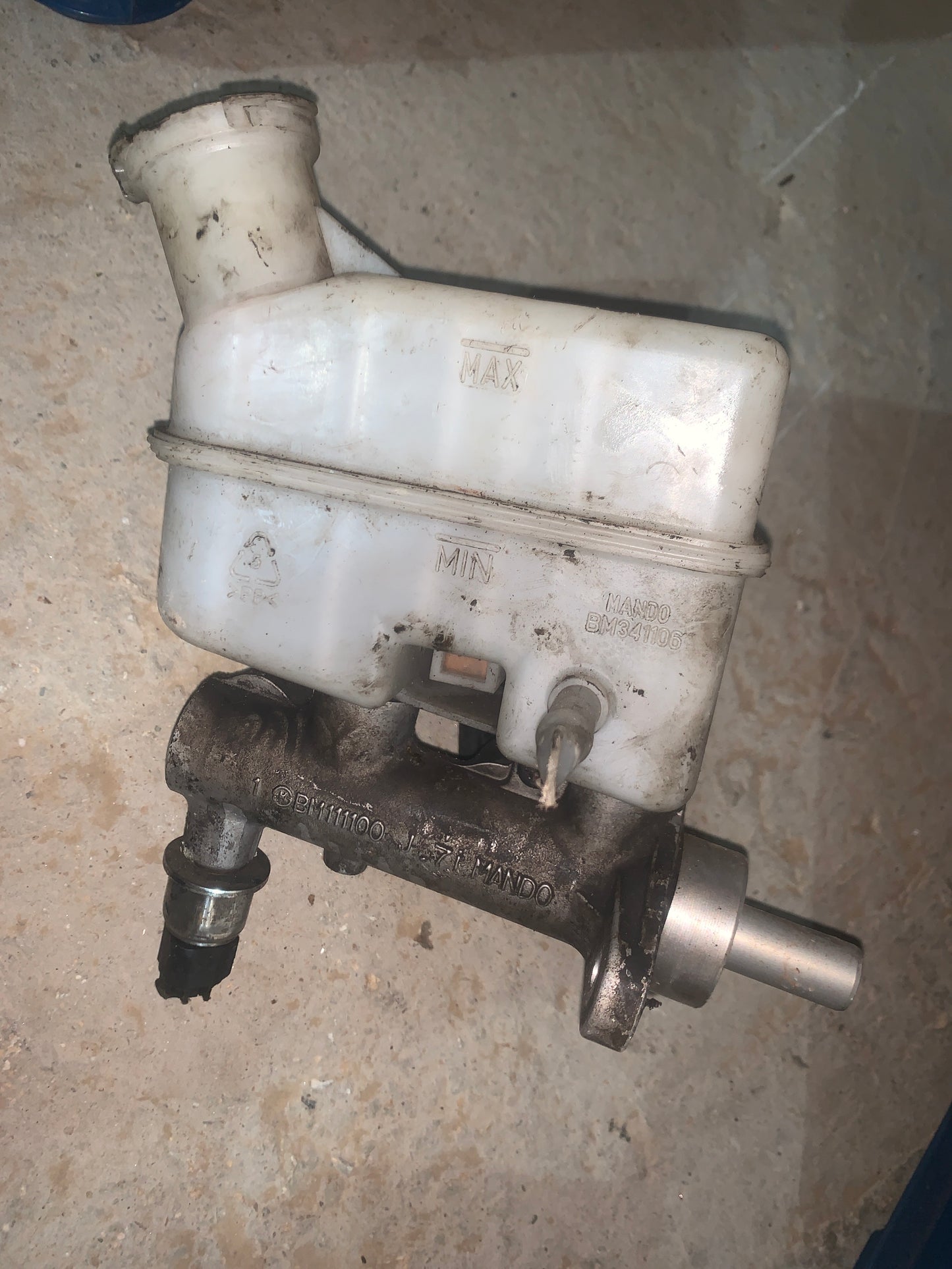 Bomba De Freno Hyundai Tucson Sportage Original