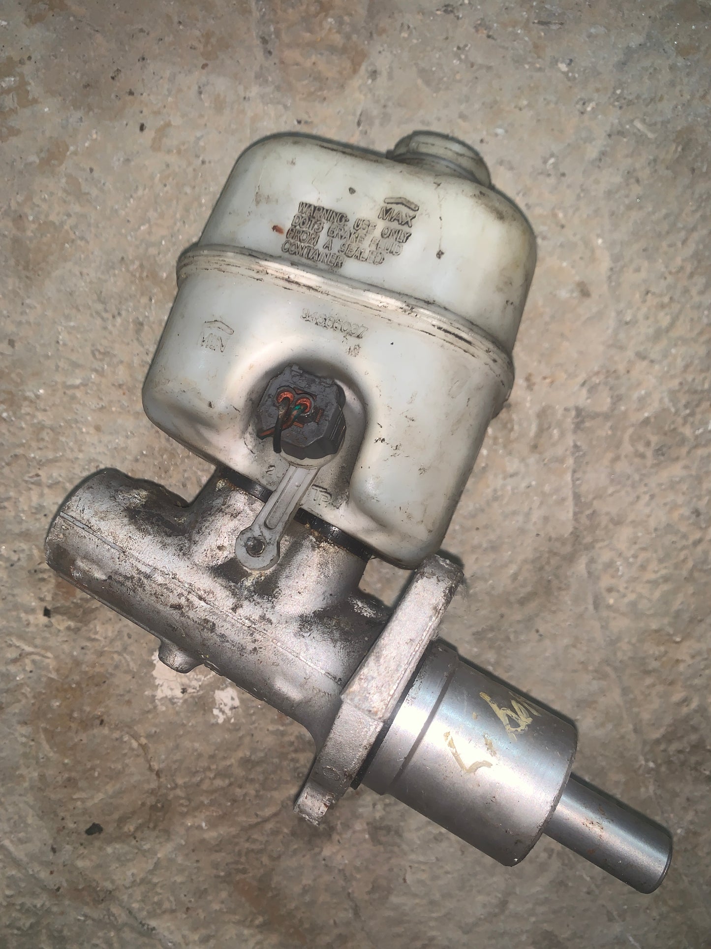 Bomba De Freno Jeep Liberty KJ 2002 2006