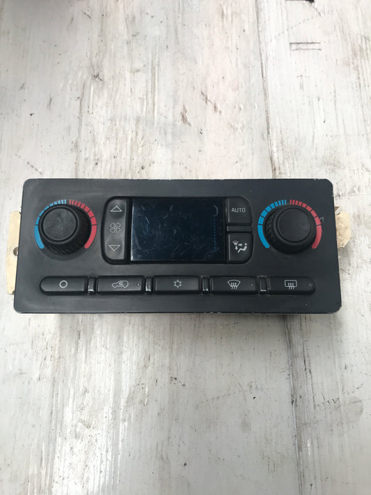 Mando Aire Acondicionado Chevrolet Traiblazer Silverado Avalanche