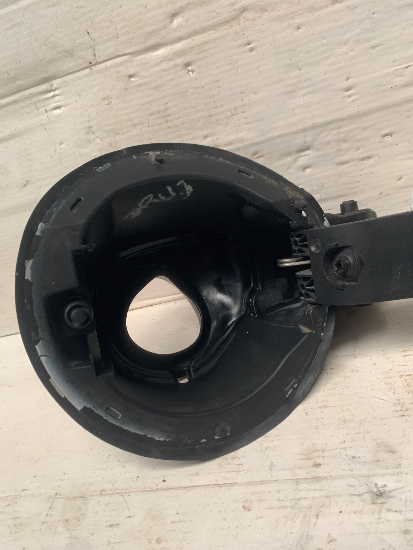 Contrapa De Gasolina Externa Chevrolet Cruze