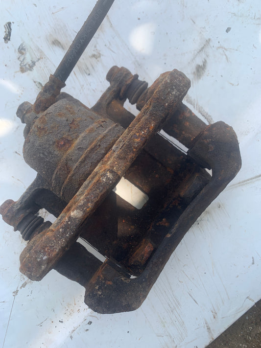 Mordaza Caliper Toyota Corolla 2003 2008 Sensacion New Sensation