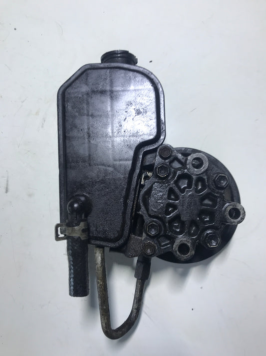 Bomba Direccion Hidraulica Jeep Grand Cherokee 2007 2010 4.7