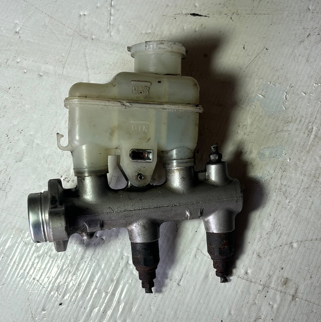Bomba De Freno Mitsubishi Lancer 1.6 Glx Cs3 Touring 2.0 Cs6