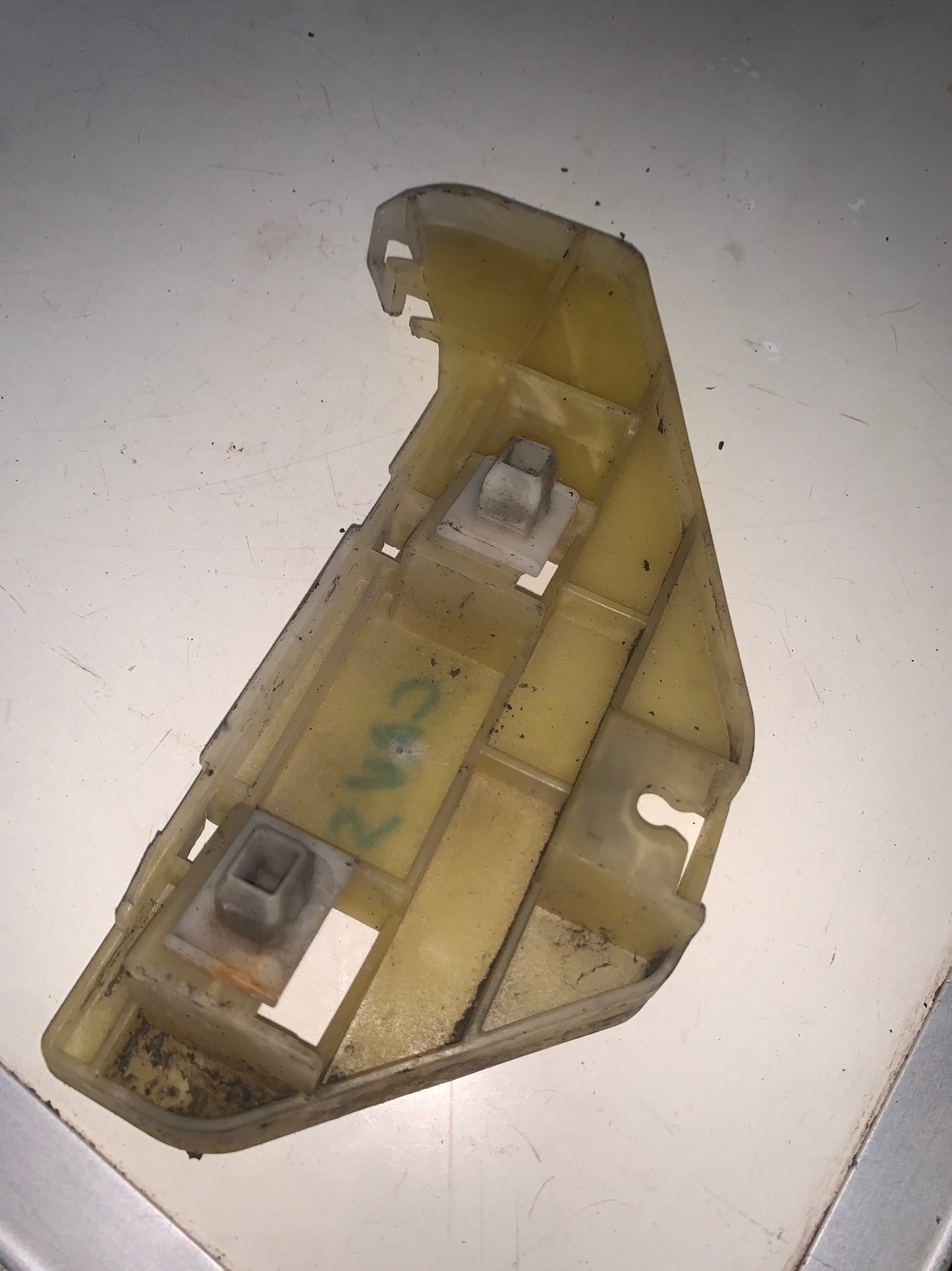 Base Parachoque Delantero Guia Honda CRV 2002 2006