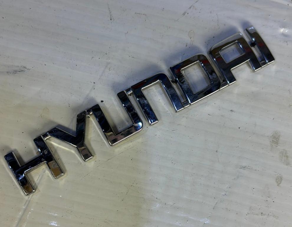 Emblema Letra Hyundai Elantra