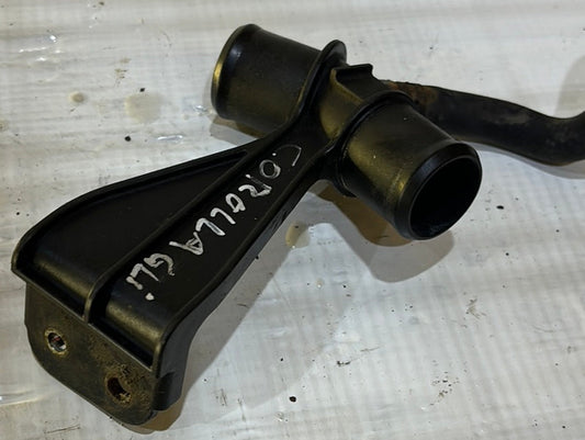 Toma De Agua Radiador Toyota Corolla GLI 2009 2014