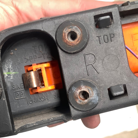 Luz Lateral Guardafango Nissan Xtrail 2004 2008 Original