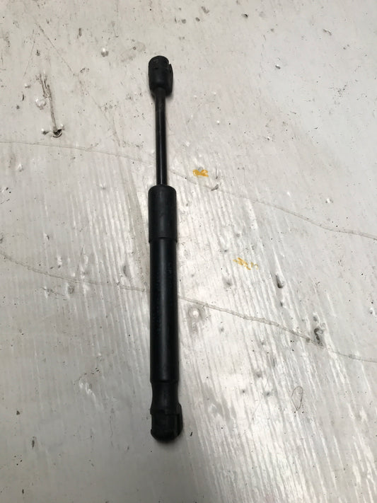 Gato Amortiguador Maleta Mazda3 Sedan