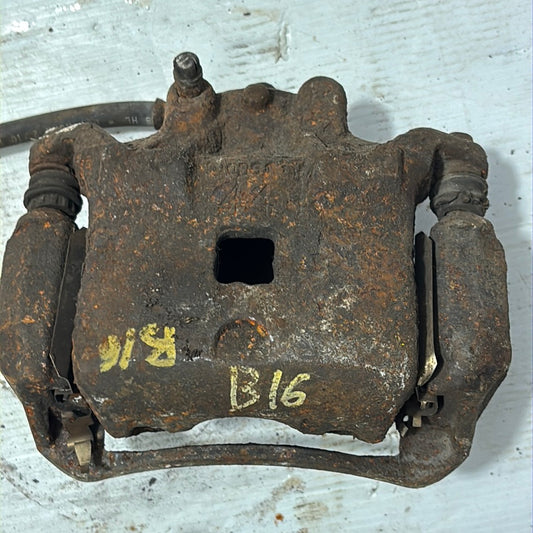 Mordaza Nissan Sentra B16 2.0