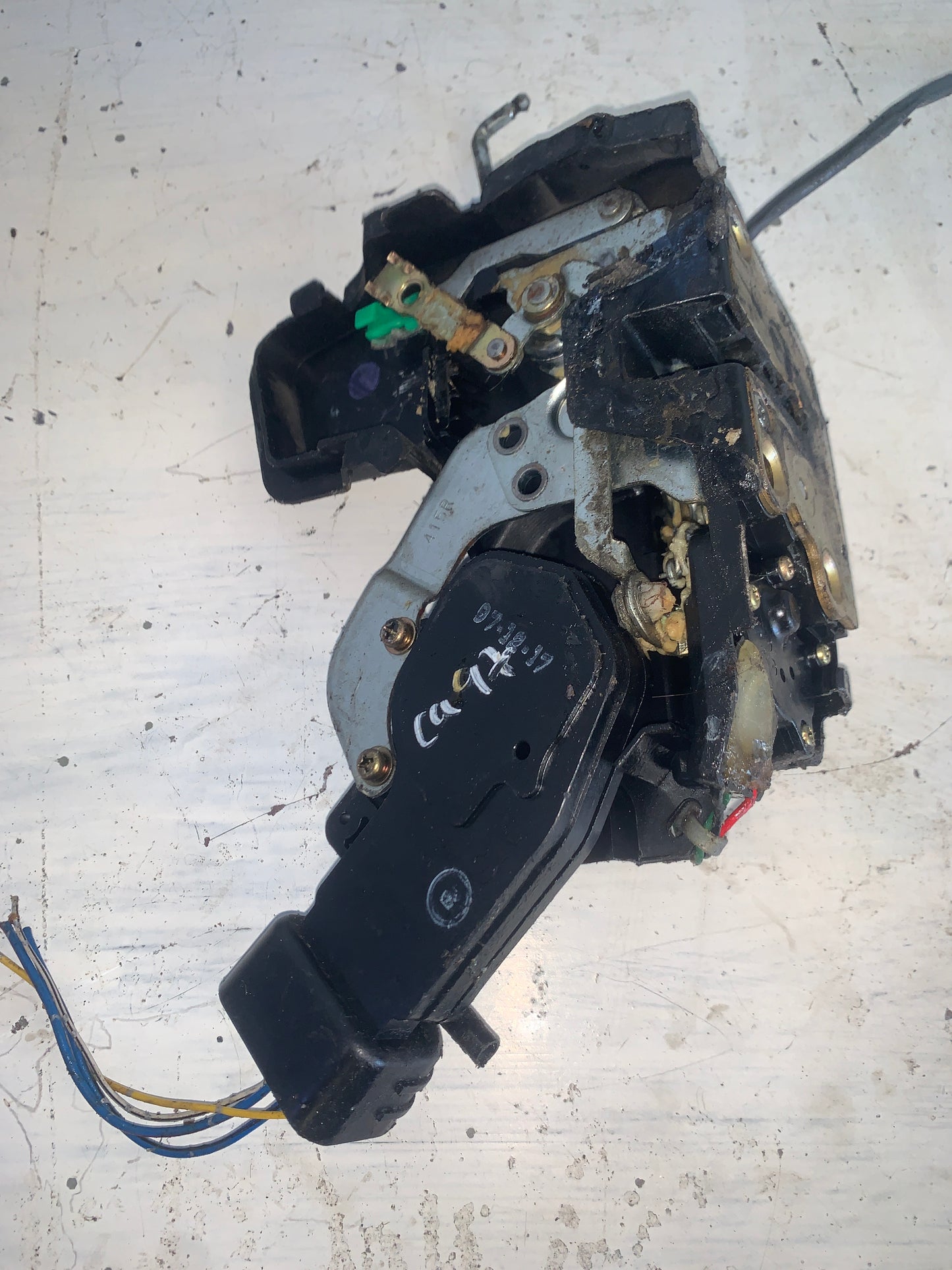 Cerradura Puerta Toyota Camry 1997 2002