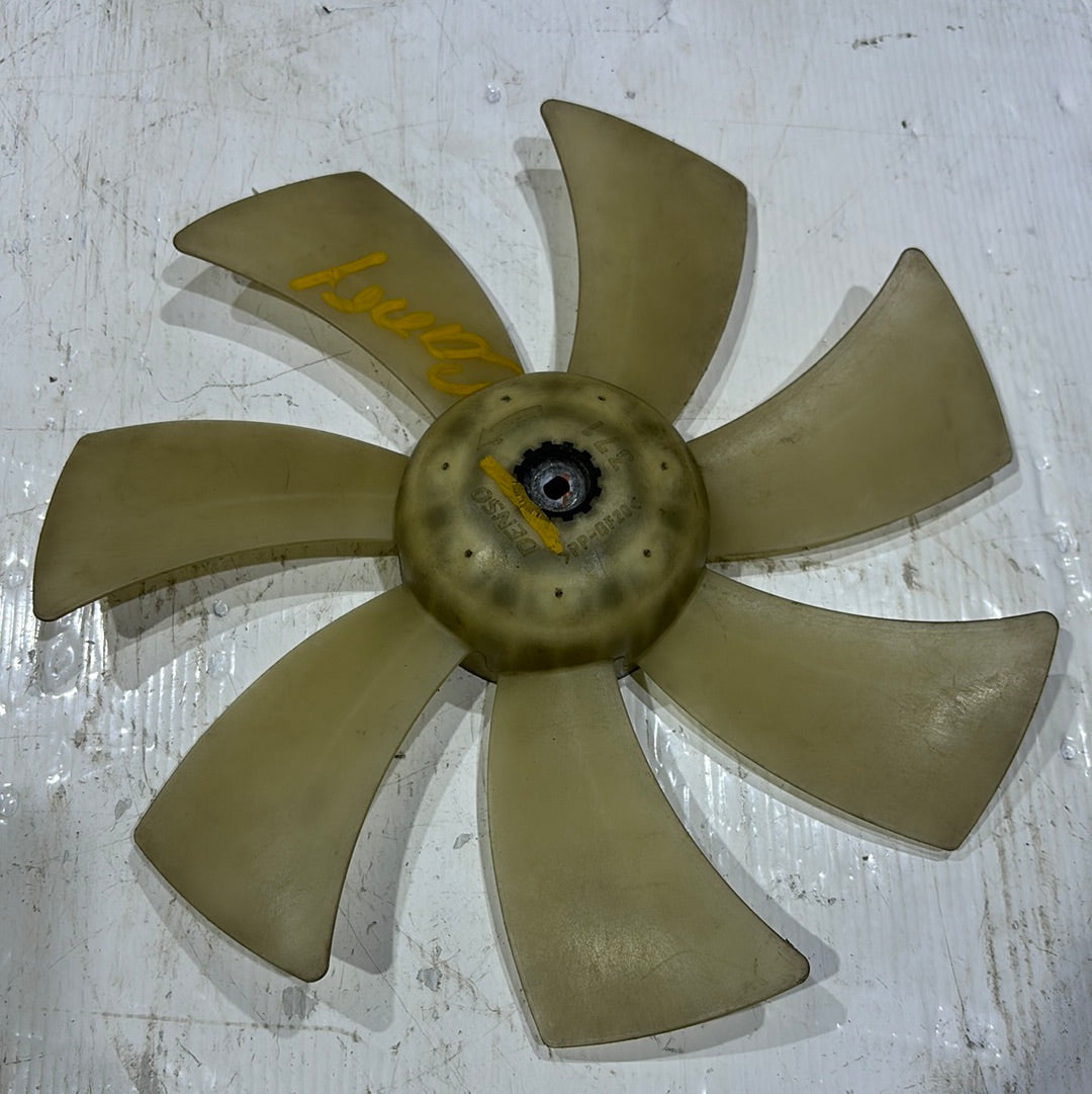 Aspa Electroventilador Toyota Camry Corolla Yaris