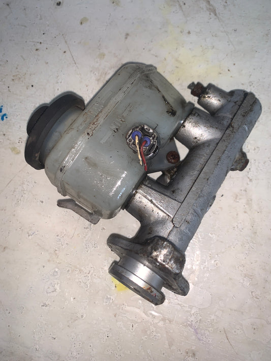 Bomba Freno Toyota Camry 1997 2000 2.2