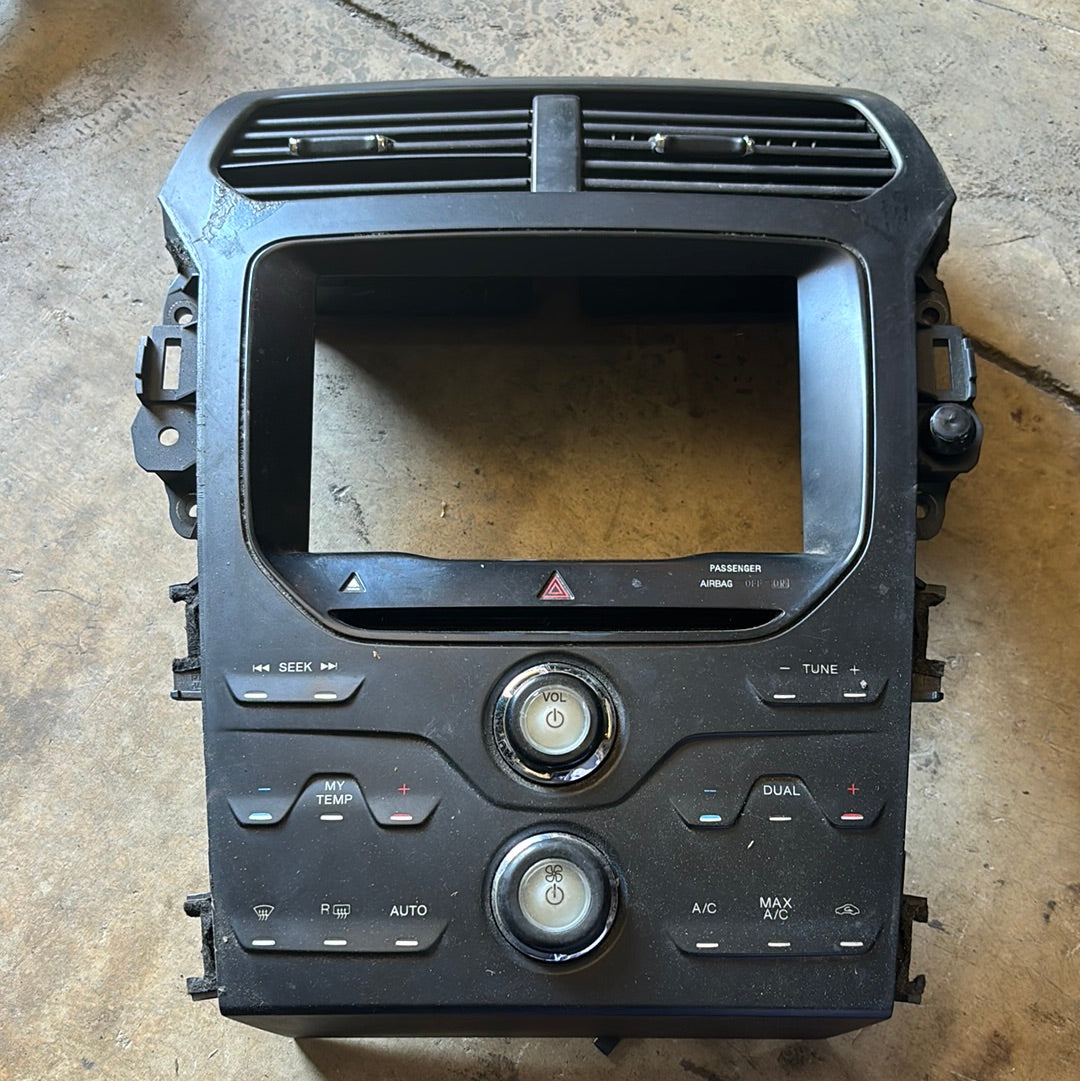 Tablero Central Mando Acondicionado Ford Explorer 2011 2015