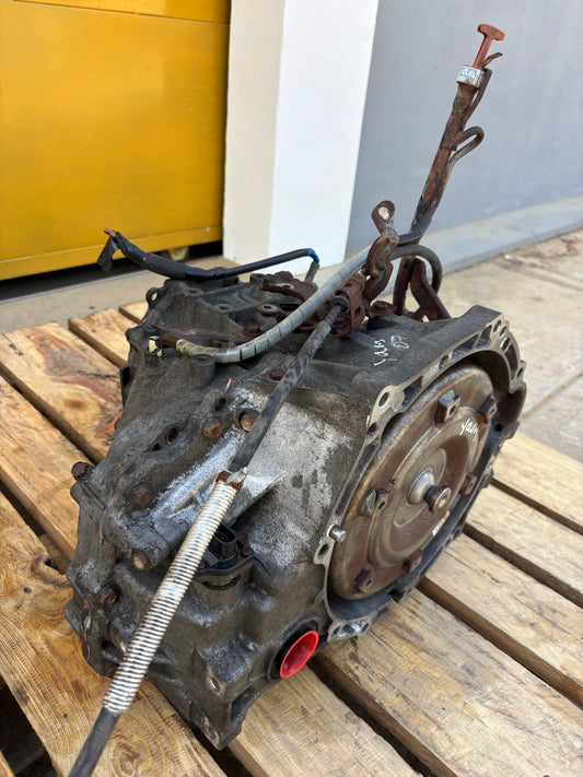 Caja Toyota Yaris Belta 2006 2010 1.5L