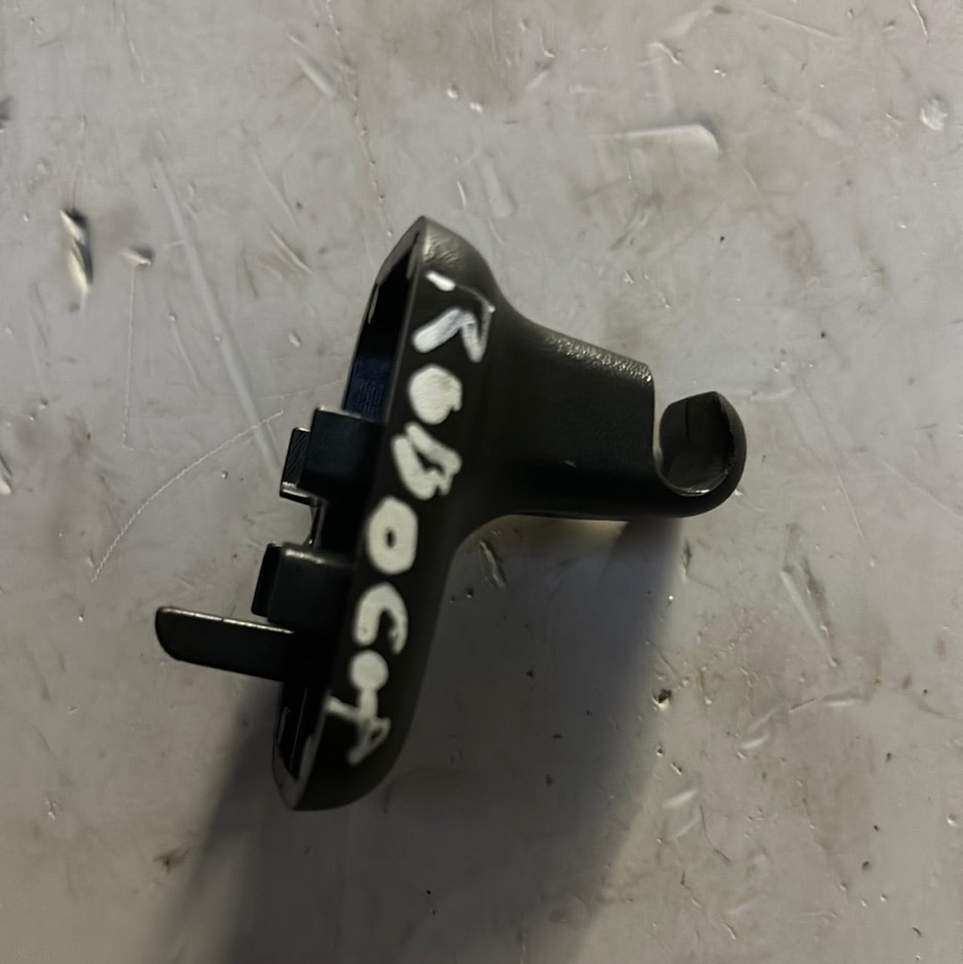 Gancho Tapa Sol Ford Explorer 2011 2016