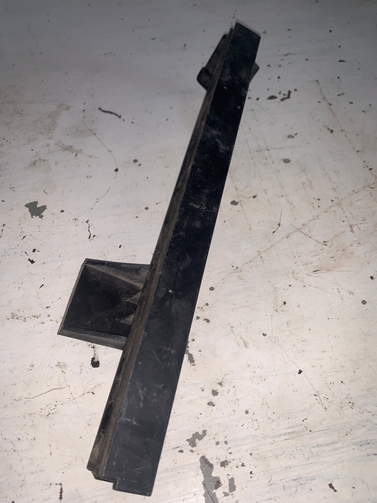 Base Guia Vidrio Compuerta Trasera Kia Sportage 2006 2012