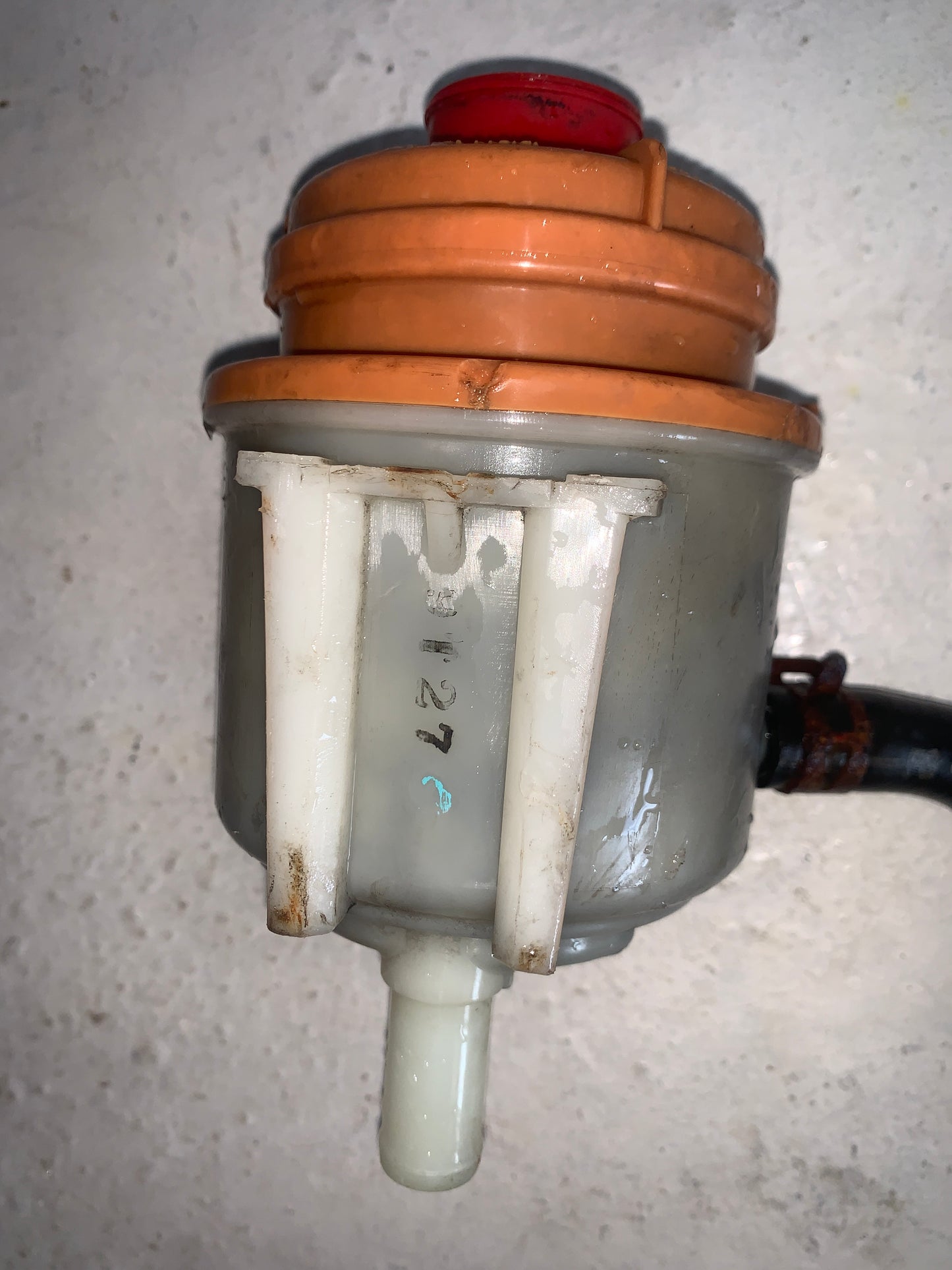 Envase Deposito Aceite Dirección Hidráulica Grand Vitara Xl5 Xl7