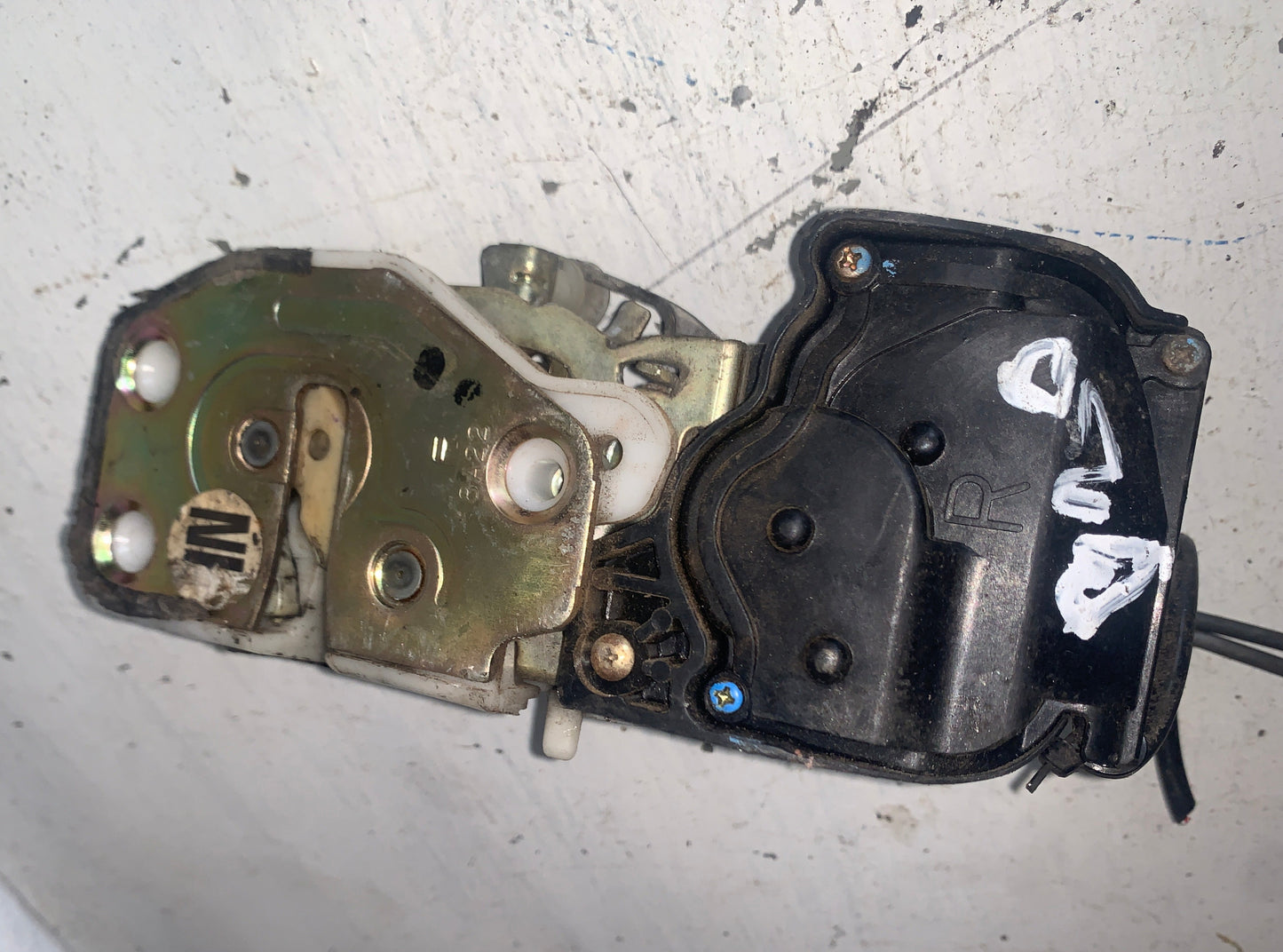 Cerradura Puerta Honda CRV 1999 2001