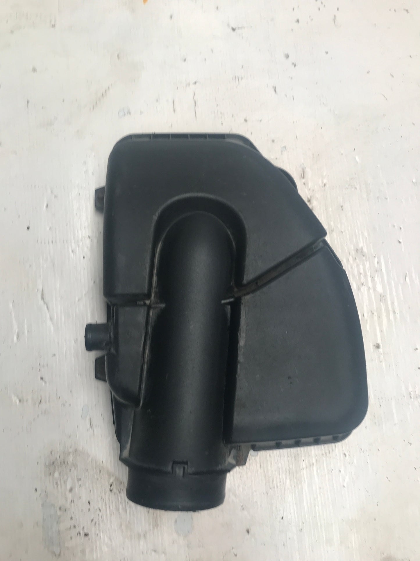 Tapa Inferior Caja Filtro Purificación Aire Honda CRV 2002 2006