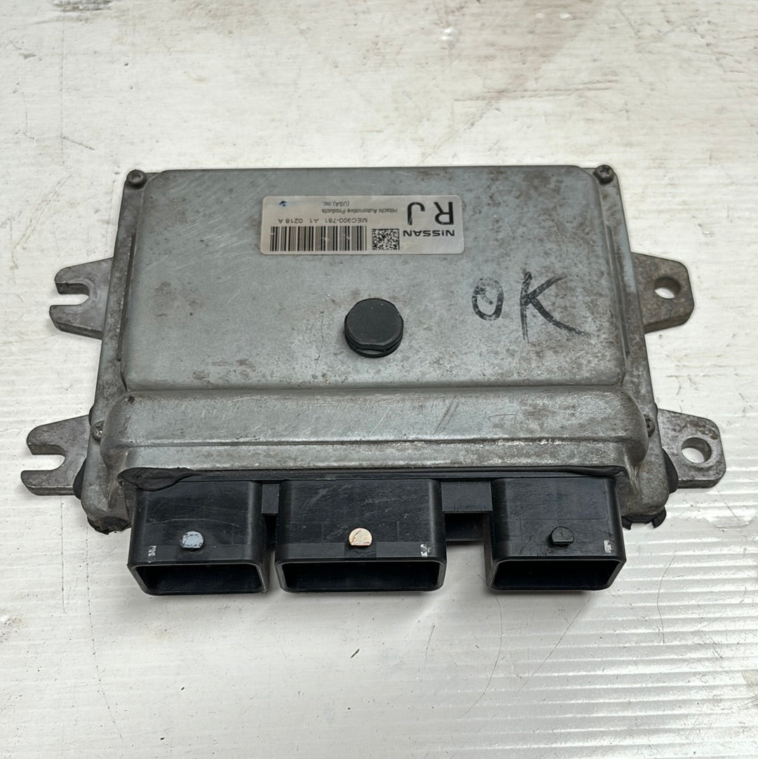 Computadora Nissan Tiida 1.8