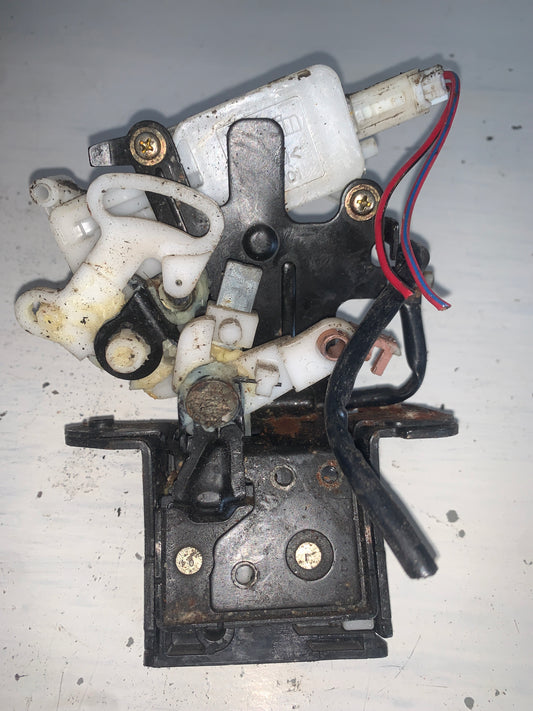 Cerradura Maleta Mazda6