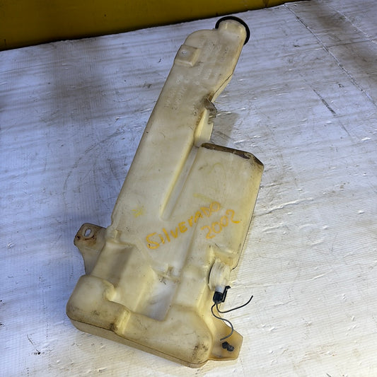 Envase Deposito Agua Limpia Parabrisas Silverado 2002