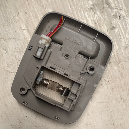 Lampara Luz De Techo Central Nissan Xtrail