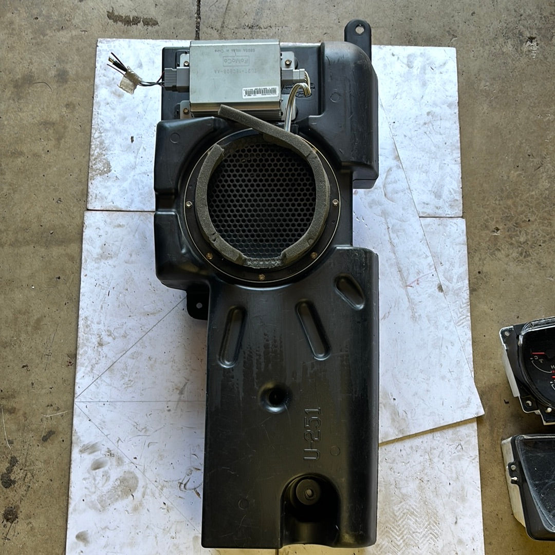 Speaker Bajo Ford Explorer 2006 2010