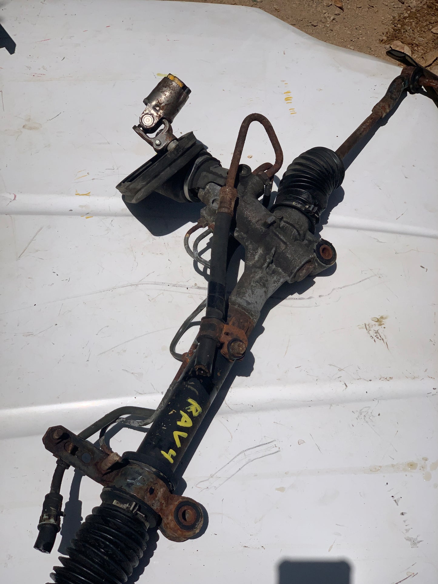 Cajetin Toyota Rav4 2004