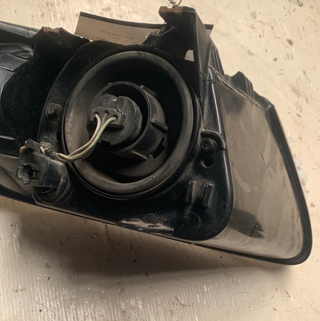 Faro Delantero Dodge Caravan 2001 2007