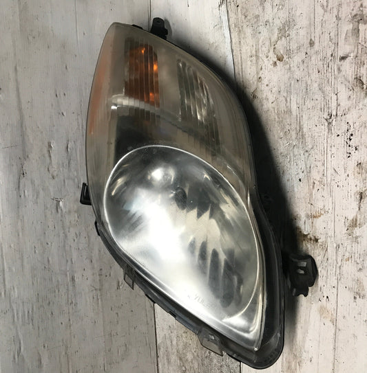 Faro Delantero Toyota Yaris 2009 2011