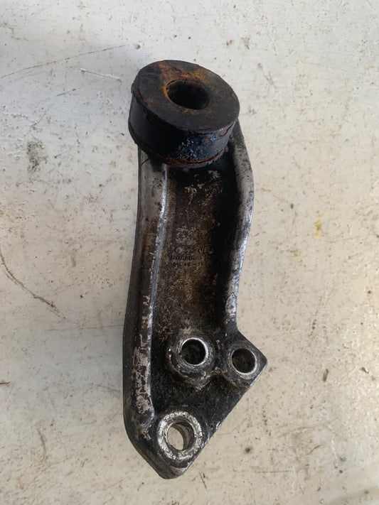Base Soporte Hierro Motor Ford Explorer